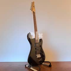 Yamaha ERG121 Electric Guitar 0