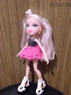 BRATZ HELLO MY NAME IS CLOE MGA GREAT Weared doll +Shoes, flex legs=18 0