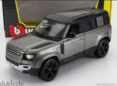 Land Rover Defender 110 diecast car model 1:24.