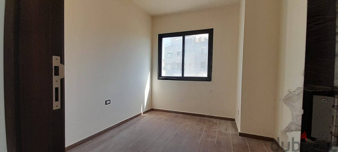 130 m2 apartment + open mountain view for sale in Aamchit 3