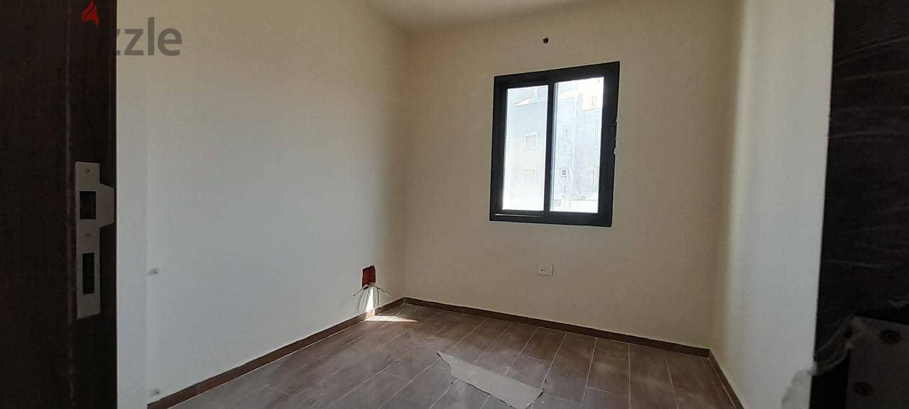 130 m2 apartment + open mountain view for sale in Aamchit 8
