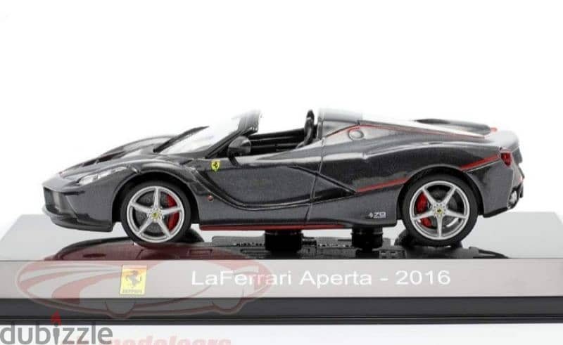 La Ferrari Aperta (2016) diecast car model 1;43. 2
