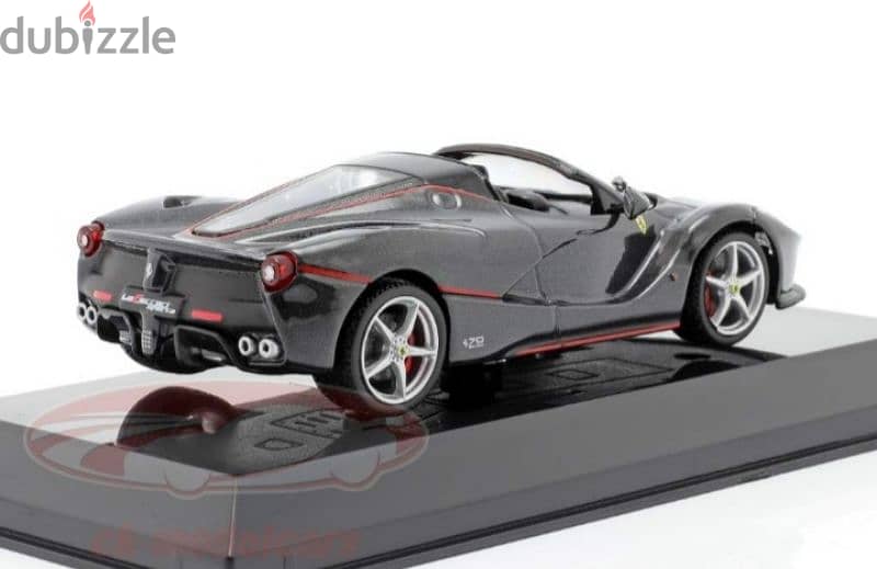 La Ferrari Aperta (2016) diecast car model 1;43. 3