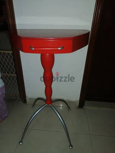 Desiner livingroom red table with drawer