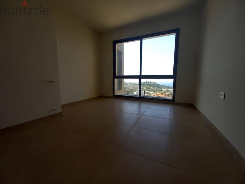 Amazing 200m2 duplex with Terrace & Sea View for sale Aamchit 12