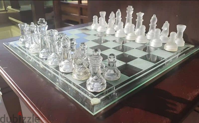 glass chess board 1