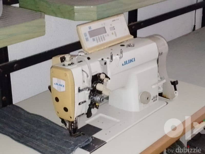 Juki Two needles lockstich sewing machine 2
