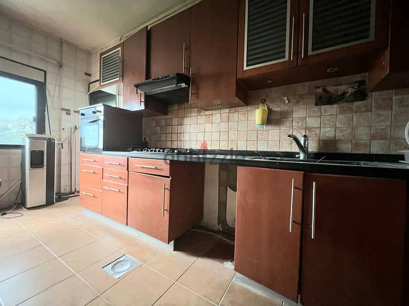 Great deal, 180 sqm apartment  in Ballouneh ! REF#SE91075 5