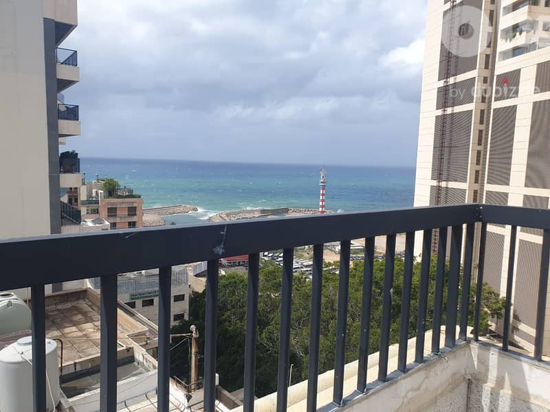 L11695-Furnished Apartment with Sea view for Rent in Ras Beirut 4