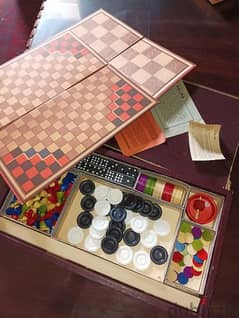 Very old Vintage Wooden Boardgame set 0