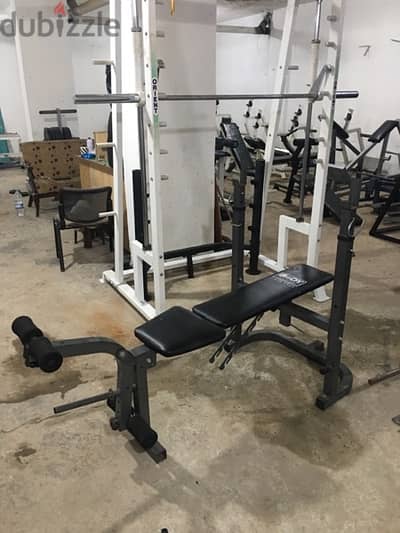 bench adjustable like new heavy duty very good quality