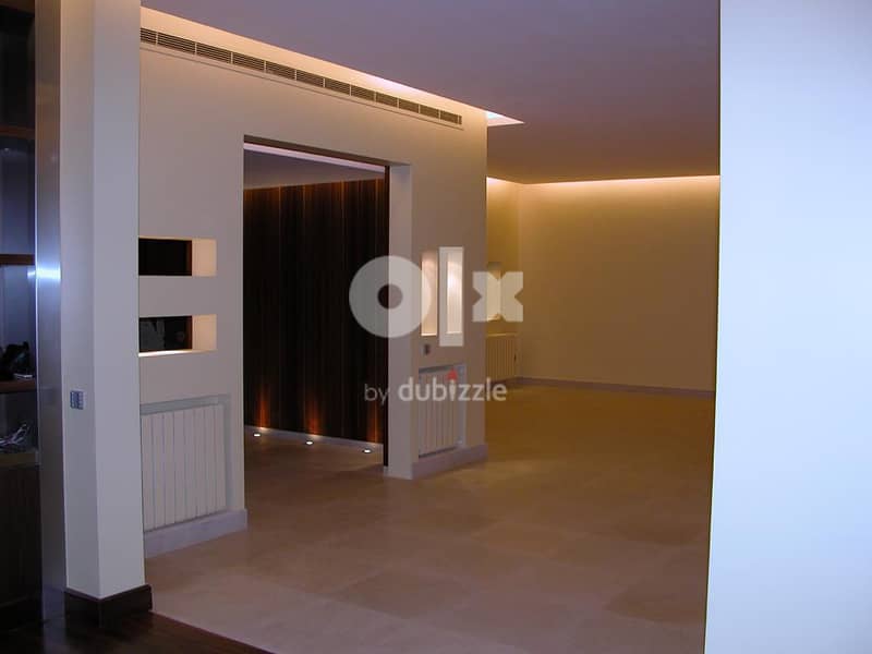 L11739-A Spacious Apartment for Rent in Badaro 2
