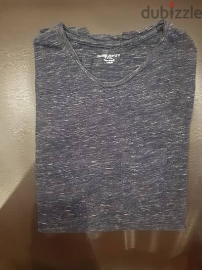 Galleries Lafayette t-shirt size M