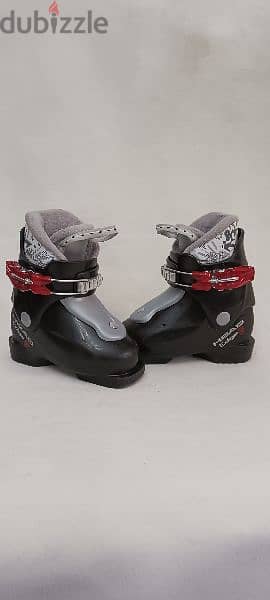 kids ski boot