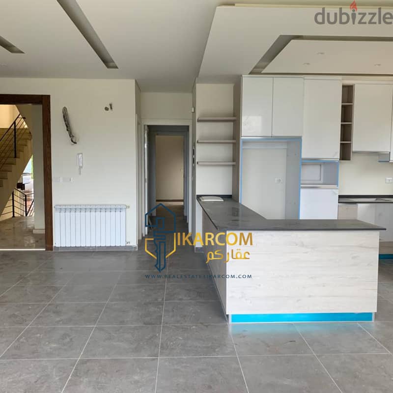 Apartment for sale in Oyoun Broumana شقة للبيع في عيون برمانا 6