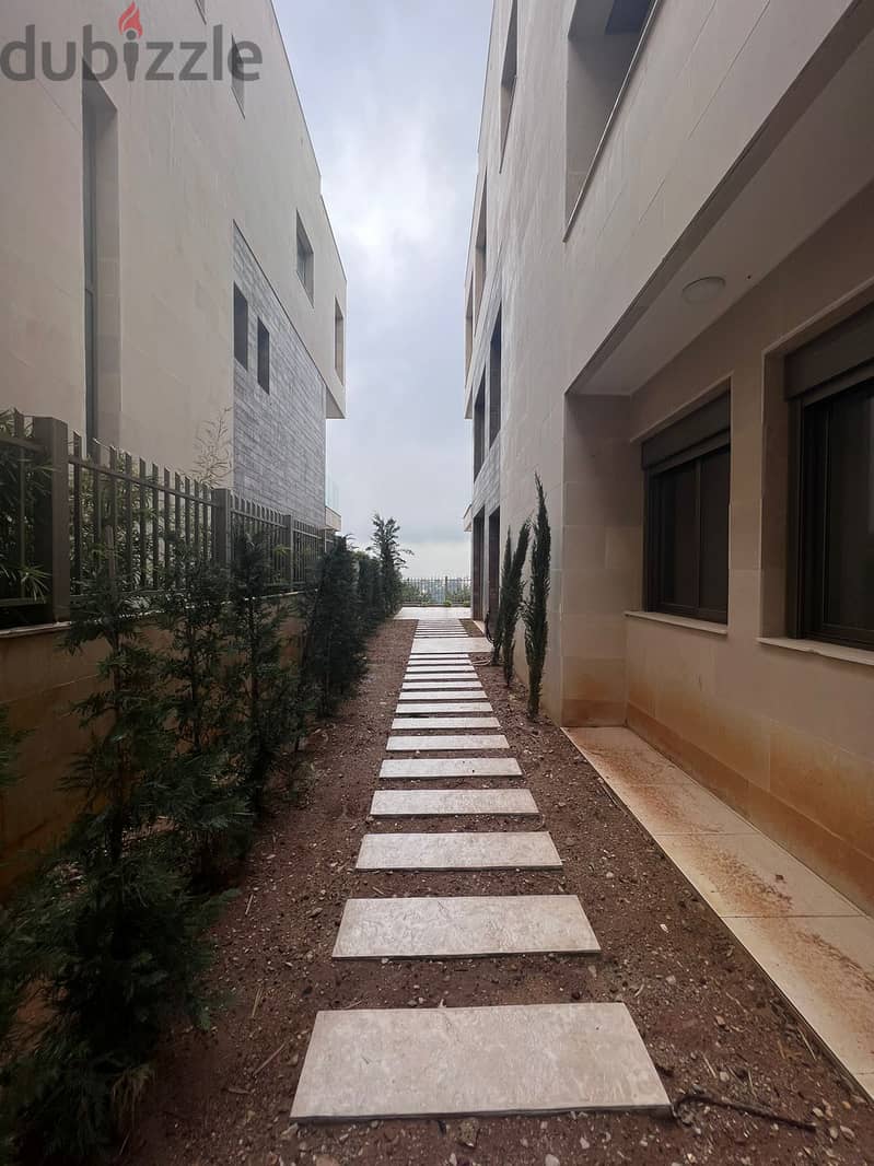 Apartment with garden for sale in Daher Souwan 5