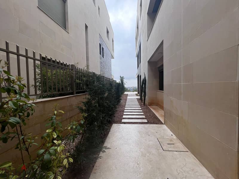 Apartment with garden for sale in Daher Souwan 6