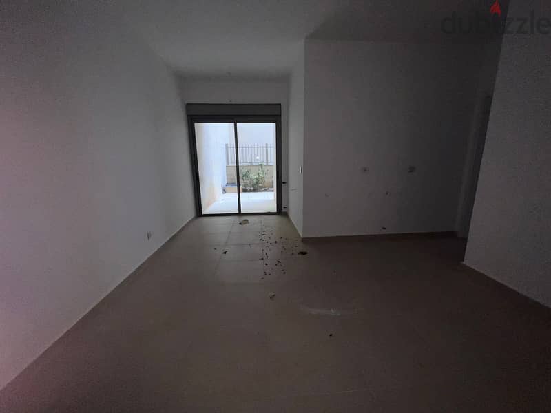 Apartment with garden for sale in Daher Souwan 13