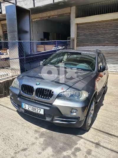 رانج x5 جديد بحالة ممتازة موتار فيتاس نضاف 6 cylinder