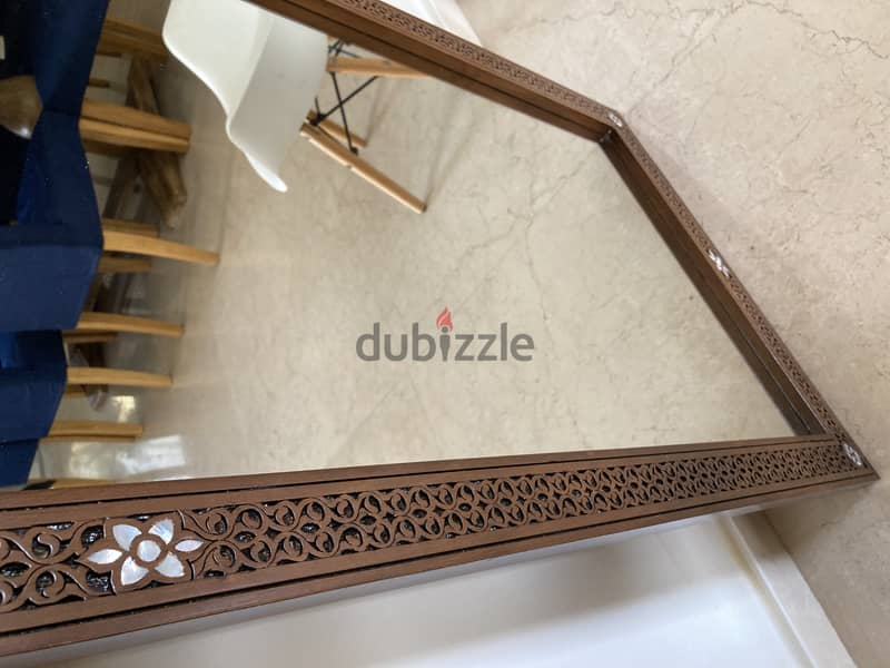 Wooden mirror from Damascus 2