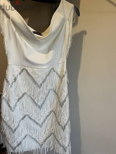 white dress with details never worn new 3