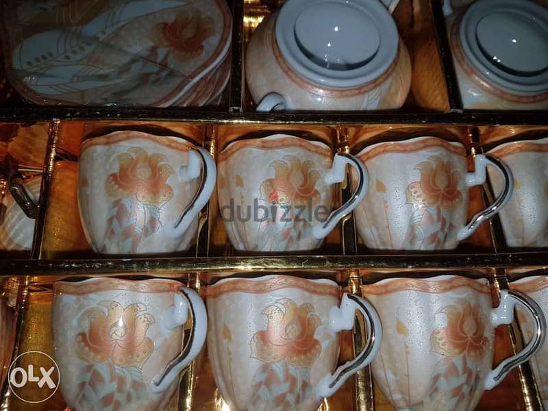 cups and mugsدزينتين عربي و فنجان 2