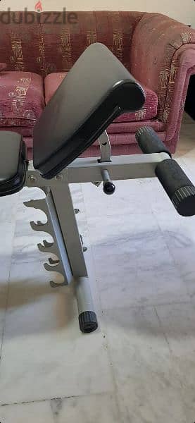 bench & weights  & 3 axe like new شبه جديد 2