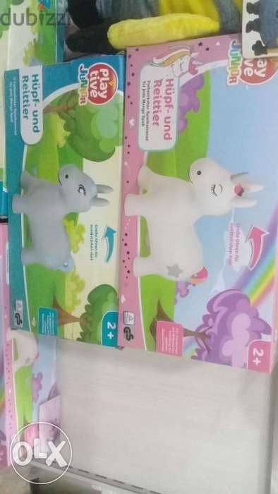 playtive horses toy babies more than 2 years can set on it 1