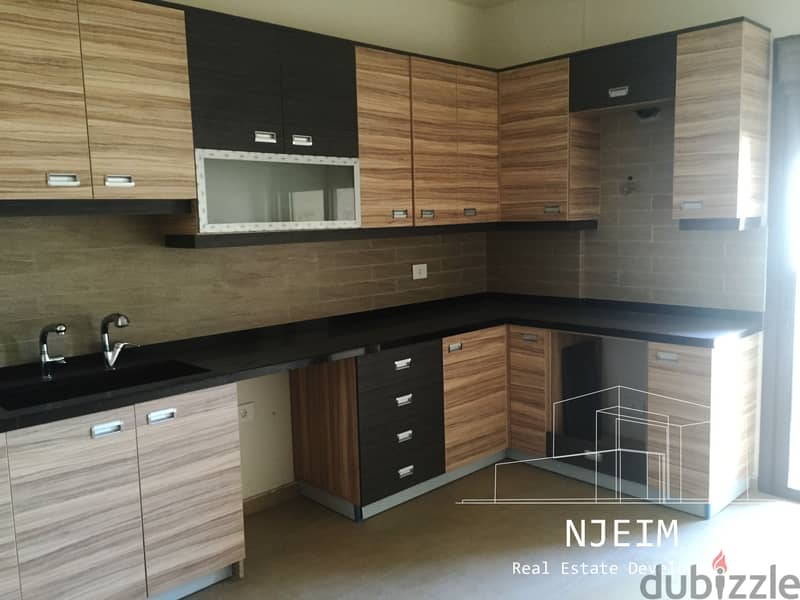Apartment for sale in Sahel Alma شقة للبيع في ساحل علما 4