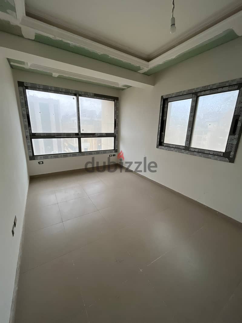 COZY apartment for rent in Mazraa 0