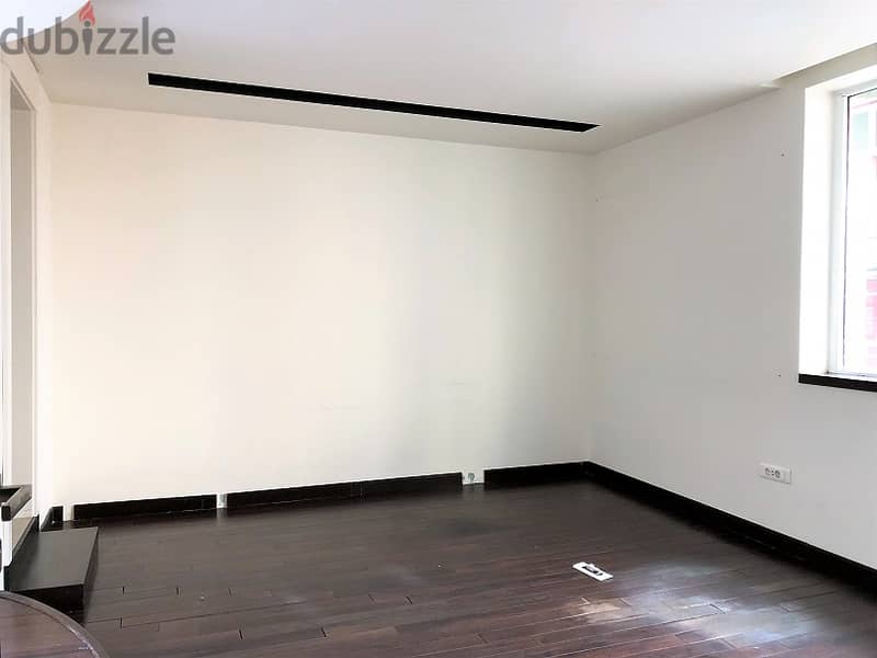 100 SQM Prime Location Office for Rent in Achrafieh, Beirut 2