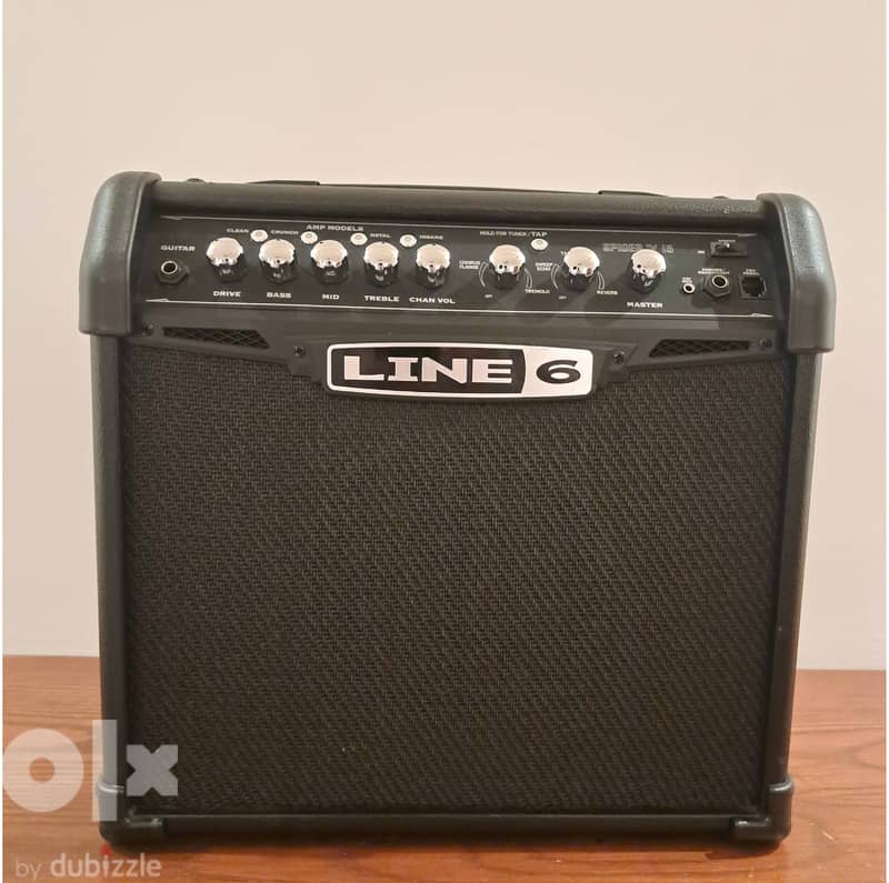 line 6 spider 4 electric guitar Amps 15 watts 1