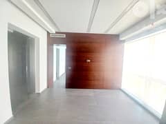 AH23- 1702 Office for rent in Beirut, Sin El Fil, 160 m2, $ 2250 cash 0