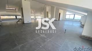 L11821- A 245 SQM Office for Rent in Aoukar