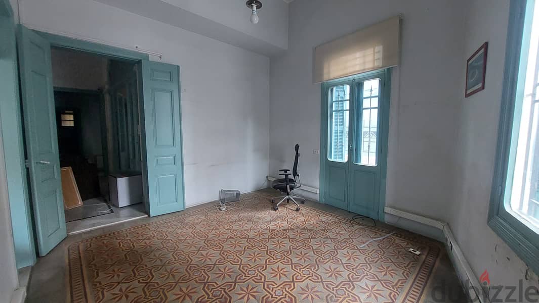 L11873-Vintage High Ceiling Office/Apartment for Rent in Saifi 1