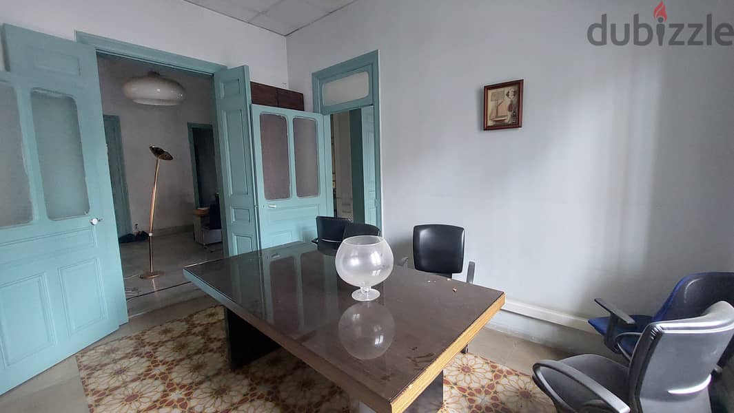 L11873-Vintage High Ceiling Office/Apartment for Rent in Saifi 2