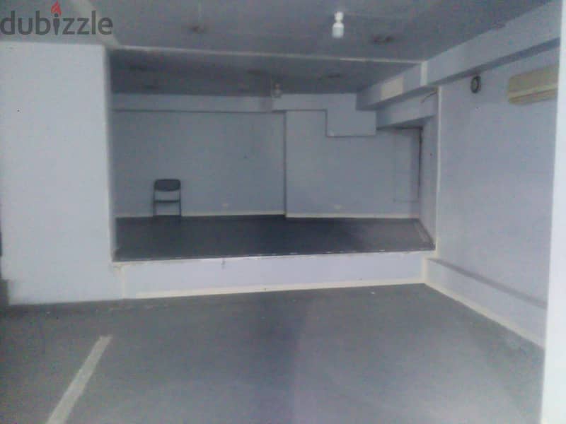 150 Sqm | Renovated Showroom For Rent in Ain Al Mraiseh in a Calm Area 1