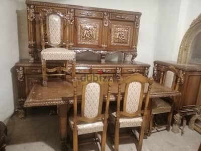 غرفة نوم ملوكية فخمة جدا خشب جوز شغل فني حفر روائع كاملة Dining table