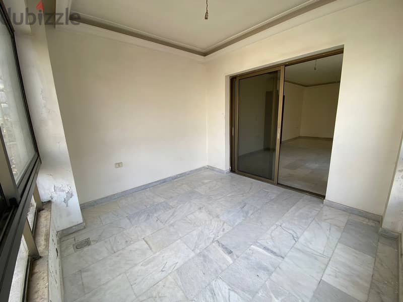 Apartment for sale in Ras Nabeh شقة للبيع في راس نبع 5