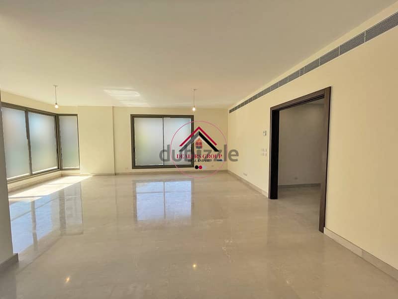 Elegant Apartment for Sale in Caracas - Ras Beirut 3