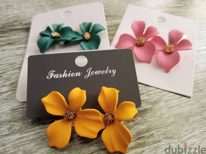 stunning flowers earrings 1