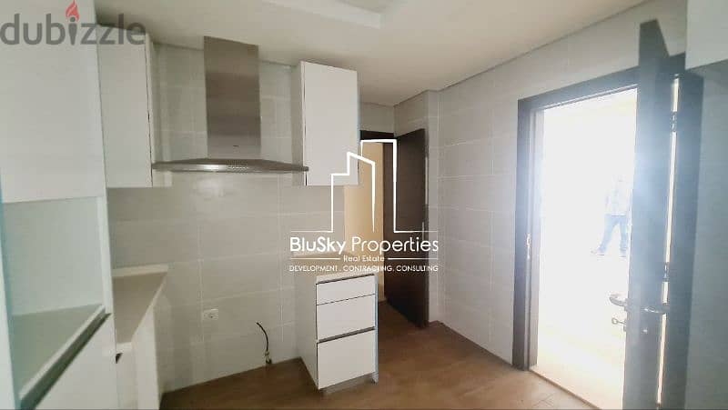 Apartment 235m² 3 beds For SALE In Sakiet El Janzir - شقة للبيع #RB 3