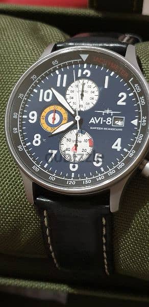 Pilot watch Avi 8 0