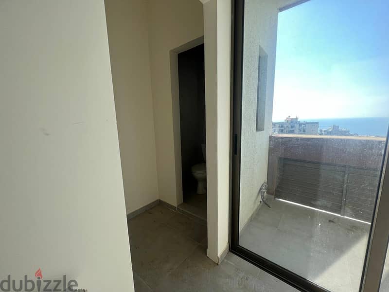 L11892-Cozy Apartment For Sale in Adma With A Beautiful View 4