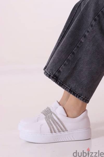 Bélinda Atelier Leather Rhinestone slip on sneakers-White 1