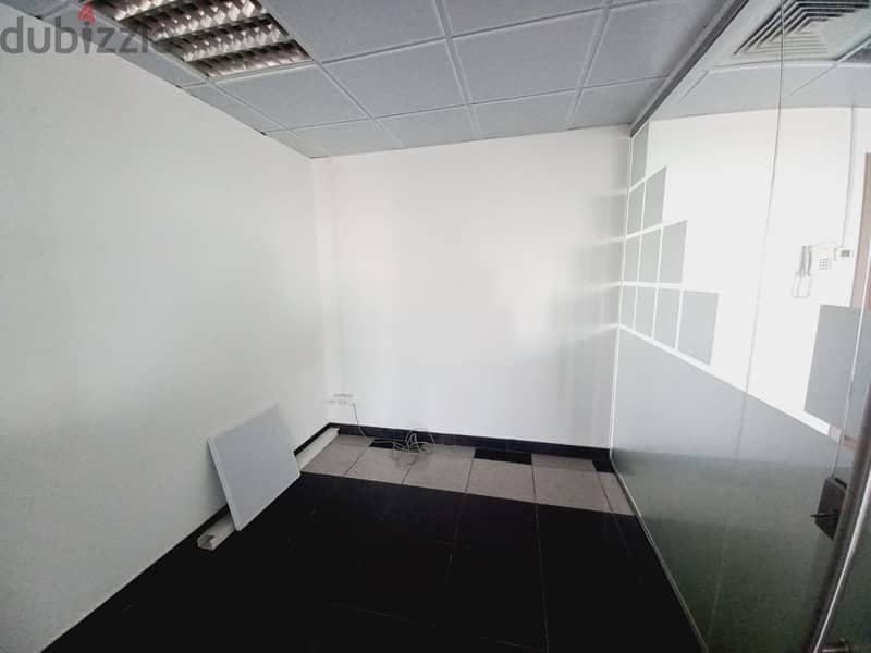 AH23-1736 Oficce for rent in Achrafieh,Tabaris,155 m, 24/7 Electricity 9