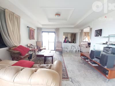 AH23-1738 Hot deal in Baabdat over 400m2 apartment for sale!