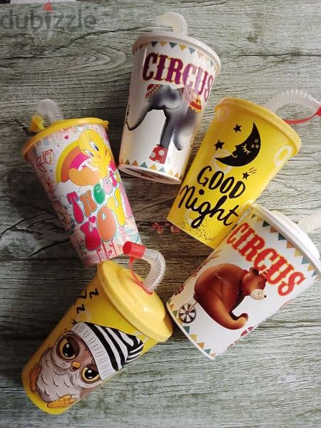 kids water bottles cups and straws 8