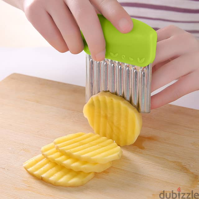 Wavy Potato and Vegetables Cutter 1