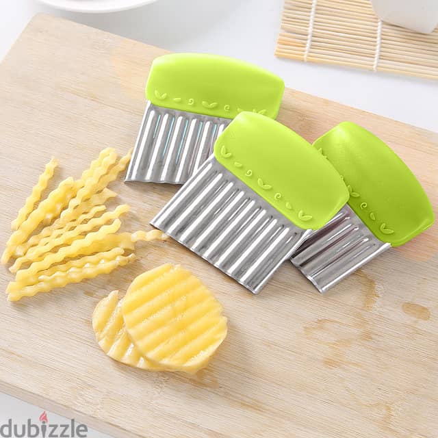 Wavy Potato and Vegetables Cutter 2
